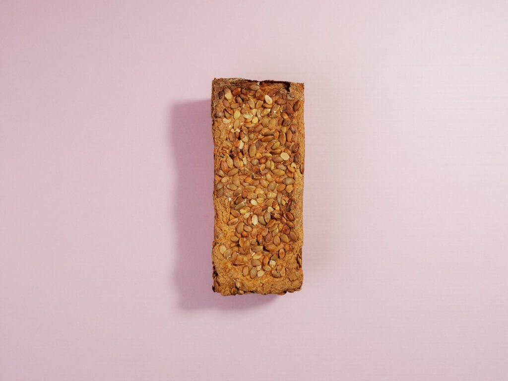 Grovt surdeigsbrød
