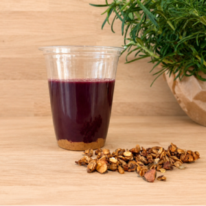 Acai bowl med granola